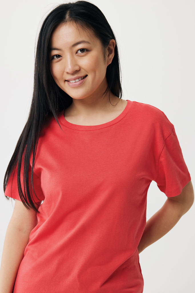 Yala women lightweight recycled cotton t-shirt, luscious red