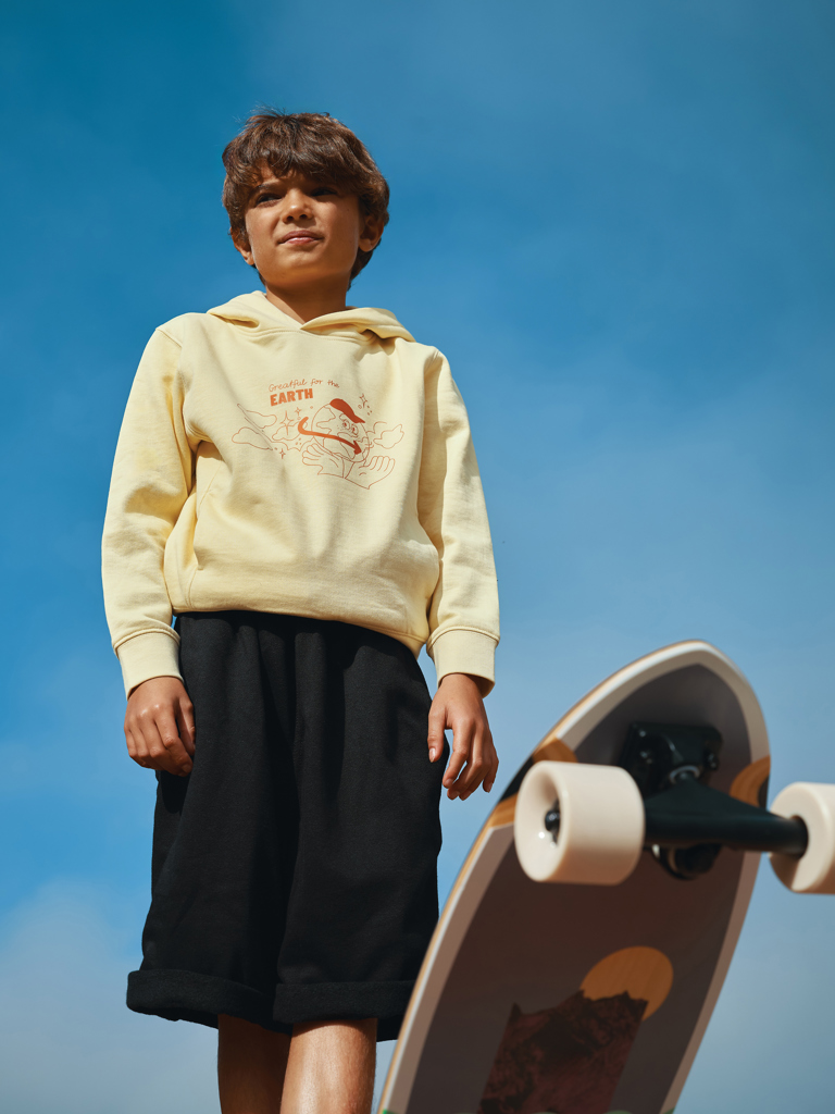 Yengo KidsHoodie mit Seitentaschen aus rec. Baumwolle, cream