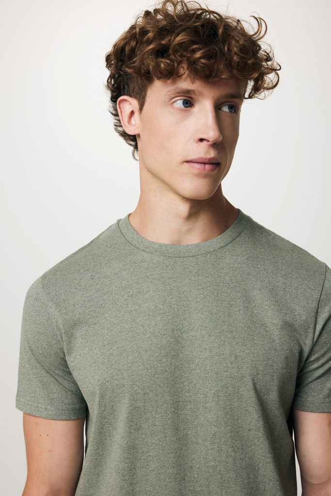T-shirt Manuel in cotone riciclato non tinto, heather green