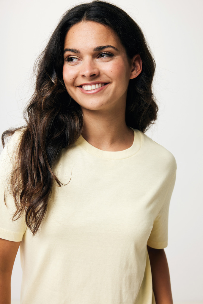 Sierra lättvikt t-shirt i återvunnen bomull, cream yellow