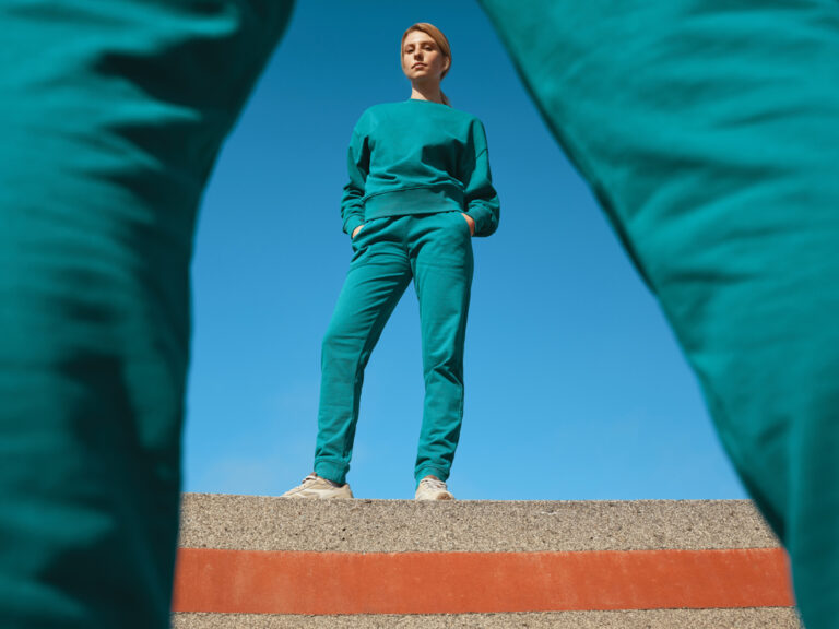 Sweater à col rond en coton recyclé Kruger, verdigris