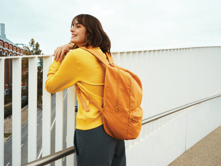 Etosha lightweight recycled cotton crew neck, yellow
