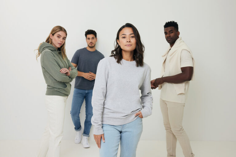 Felpa con cappuccio Torres in cotone riciclato, natural raw