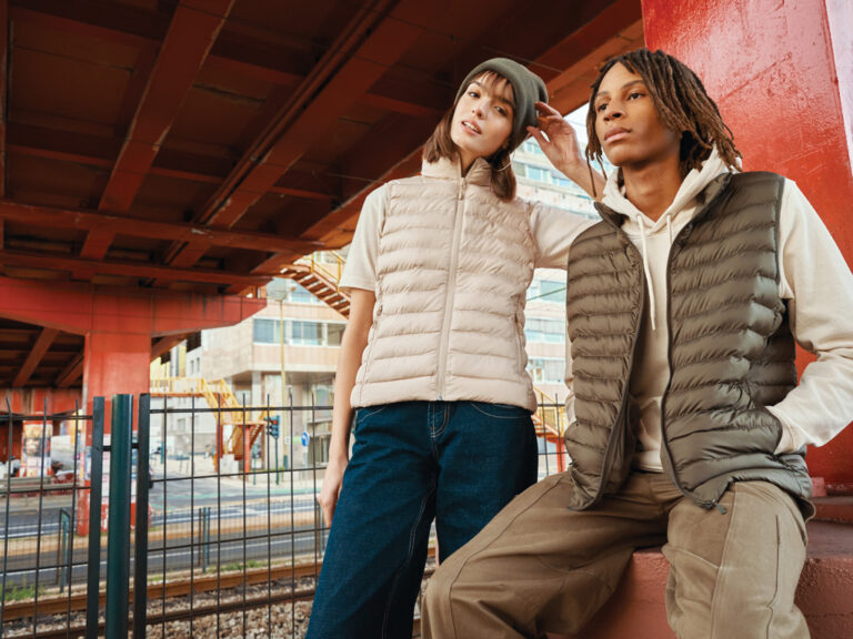 Felpa con cappuccio Torres in cotone riciclato, natural raw