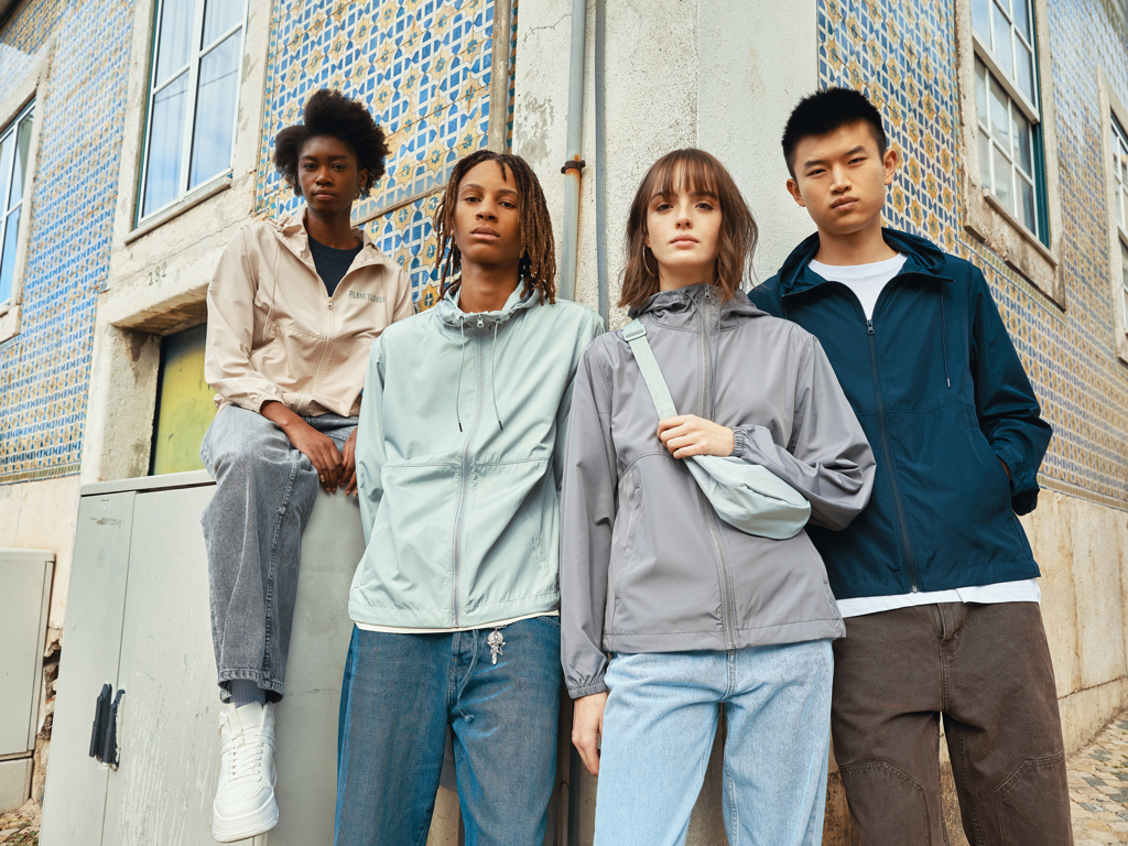 Logan lättvikt jacka i återvunnen polyester, Iceberg green