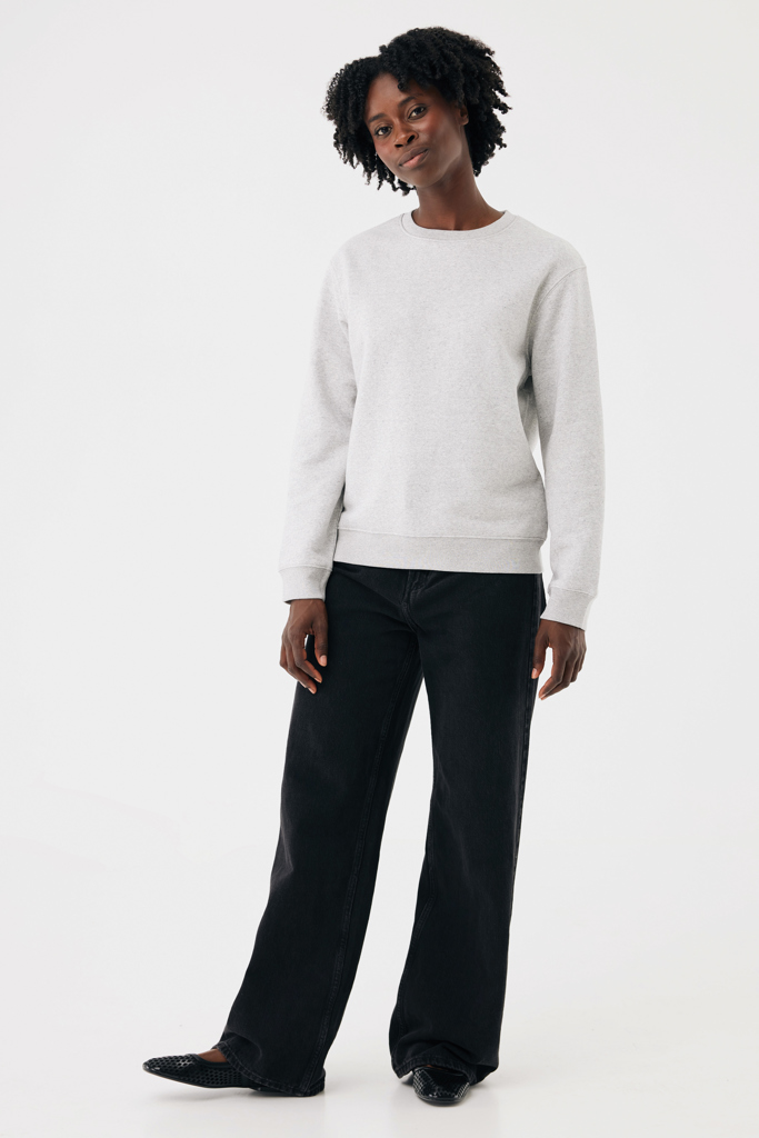 IQONIQ Torla Rundhals-Pullover aus recycelter Baumwolle, light heather grey